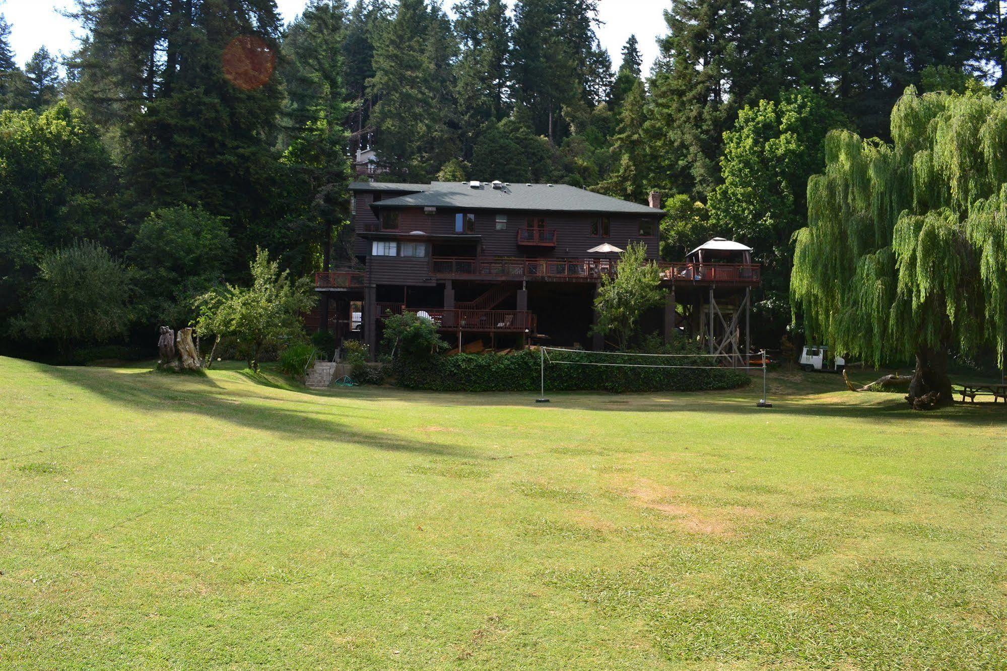 Guerneville Lodge Exterior photo
