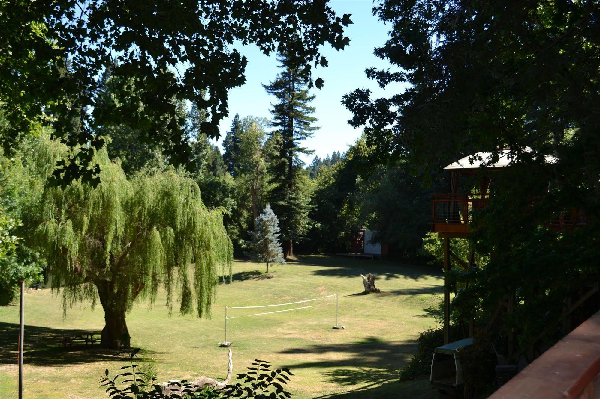 Guerneville Lodge Exterior photo