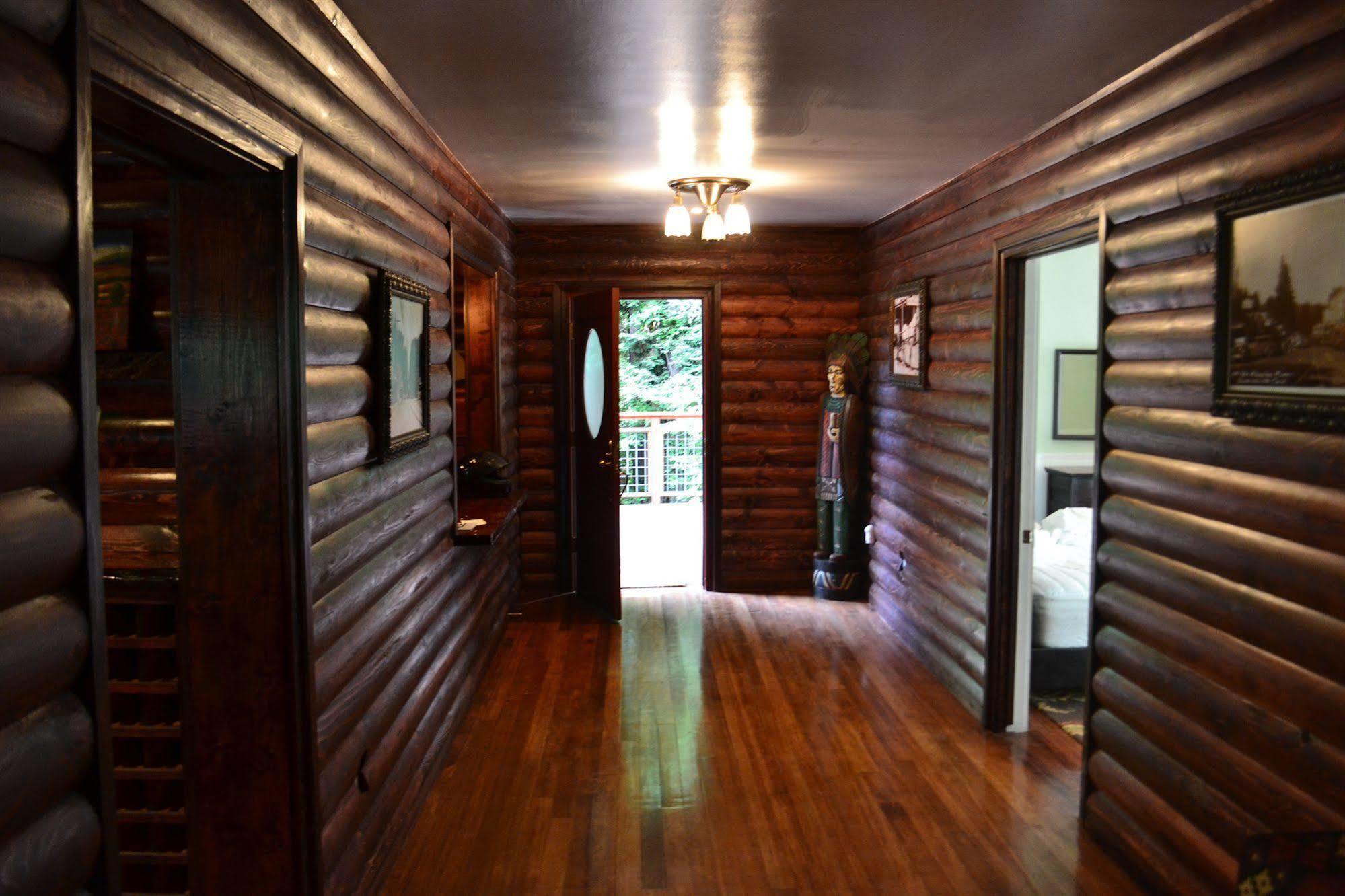 Guerneville Lodge Exterior photo