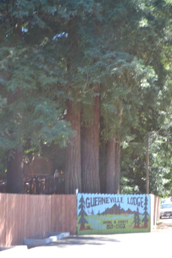 Guerneville Lodge Exterior photo